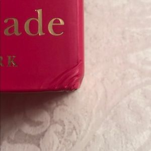kate spade Dining - Kate Spade Fairmount Park Salt and Pepper Shakers kate spade Dining - Kate Spade Fairmount Park Salt and Pepper Shakers